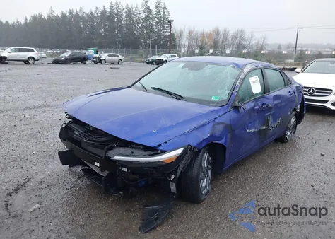 2024 Hyundai Elantra Sel z USA, uszkodzony, nr VIN KMHLM4DG5RU740080